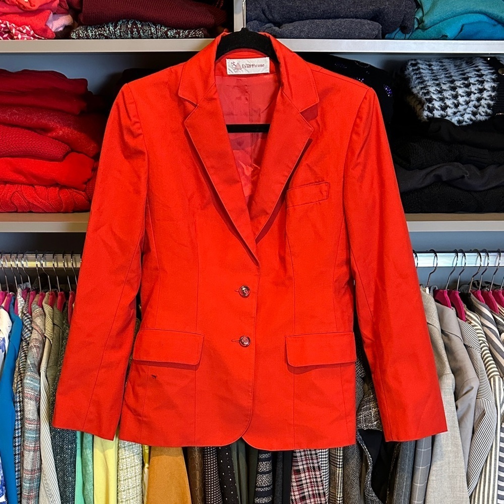 Vintage Evan Picone red 2 button closure 3 pocket blazer size 8